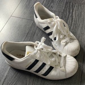 Women’s Adidas Superstars